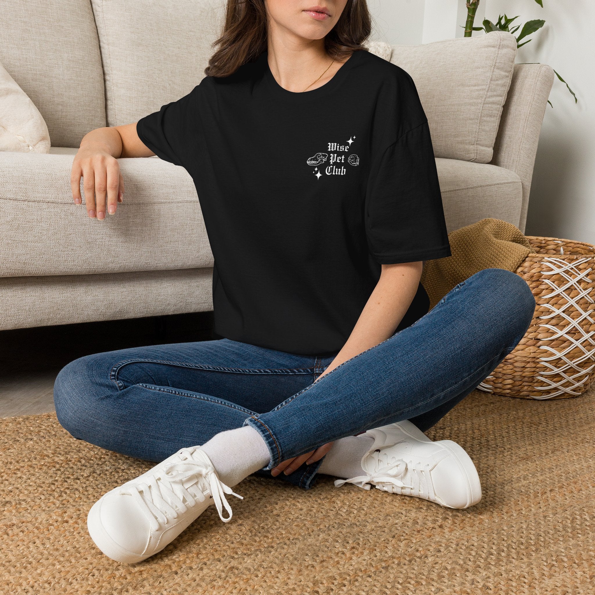 Wise Pet Club T-Shirt — Cute Small Chest Graphic Tee for Pet Lovers